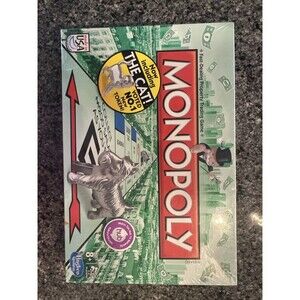 Hasbro Monopoly Classic Board Game 2013 - With Cat Token  Brand New sealed